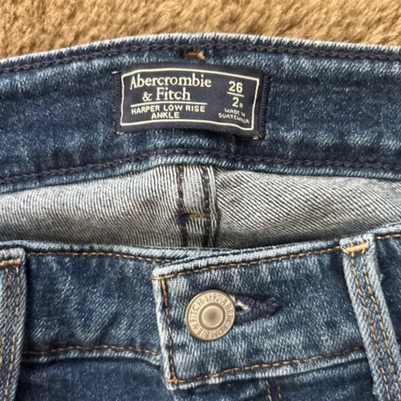 Abercrombie Harper Low Rise Ankle Jeans Denim 26 2R Blue Tan Gold Stripe Raw Hem - Picture 4 of 4